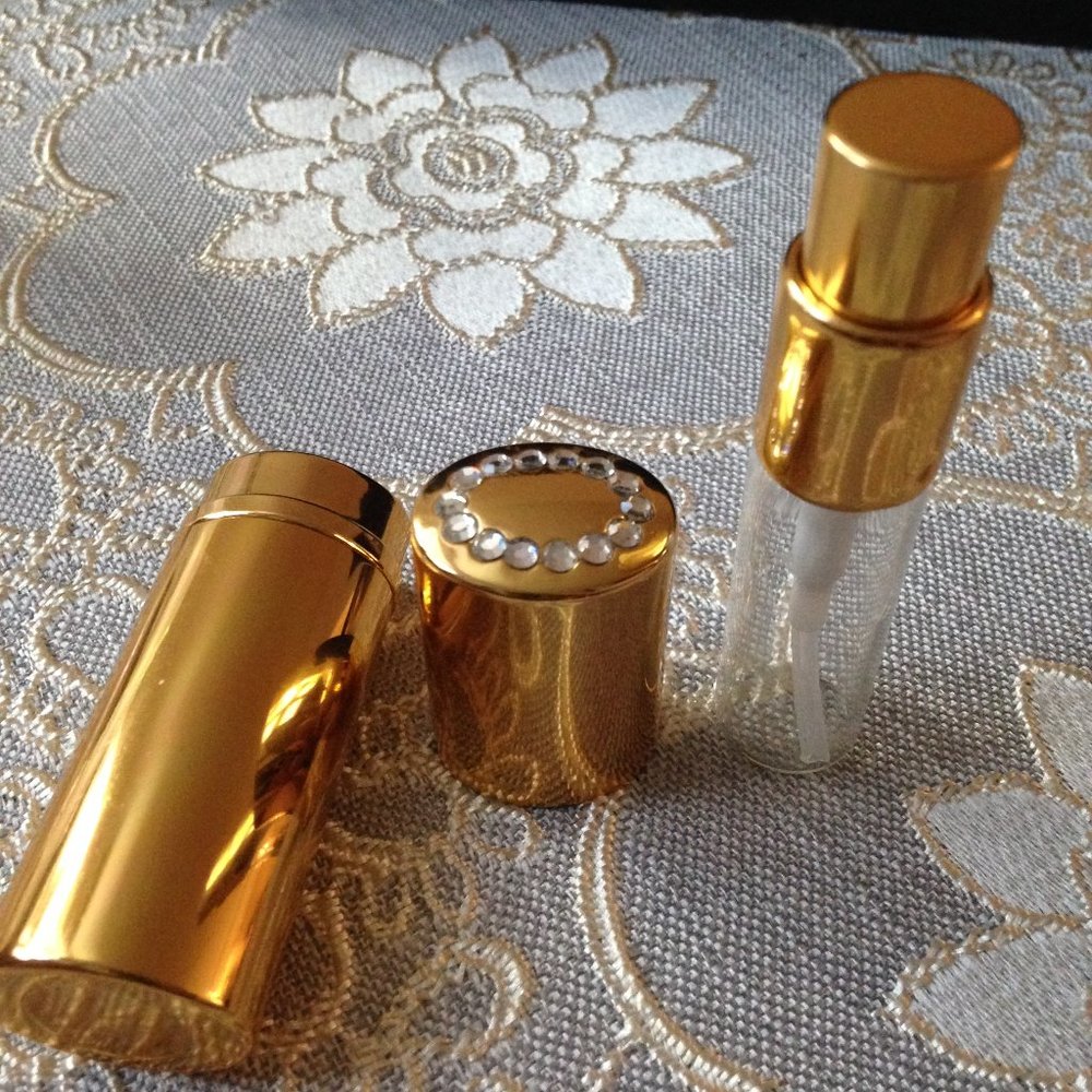 Small Atomizer Gold Tone with Rhinestones - Picture 8 of 11